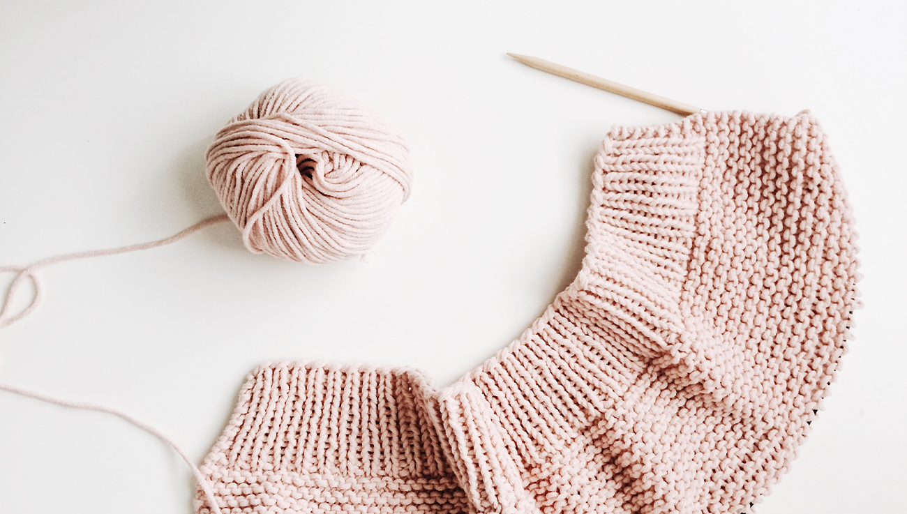 Pelote de laine et tricot